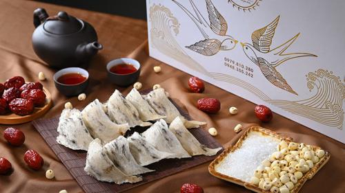 Bí quyết Chưng Yến Đường Phèn Táo Đỏ đúng cách mà có rất nhiều người chưa biết